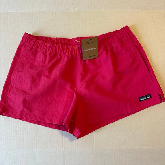 NEW Patagonia Women's Baggies Shorts Sz Medium Pink - Picture 1 of 8